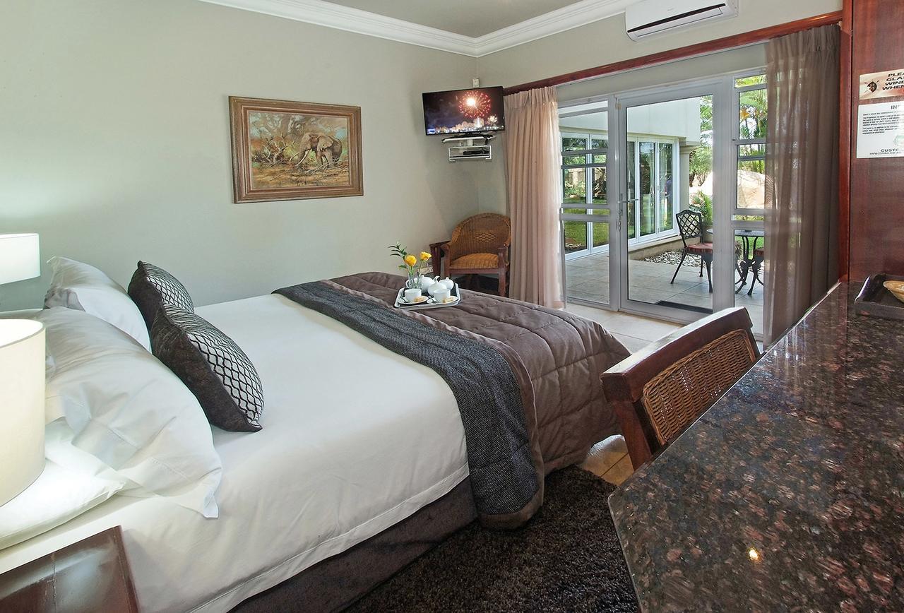 Ushaka Manor Guest House 德班 外观 照片