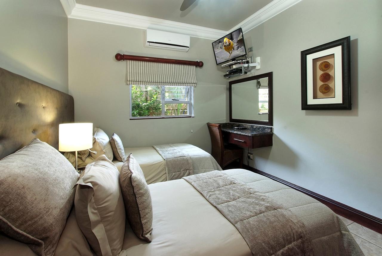 Ushaka Manor Guest House 德班 外观 照片